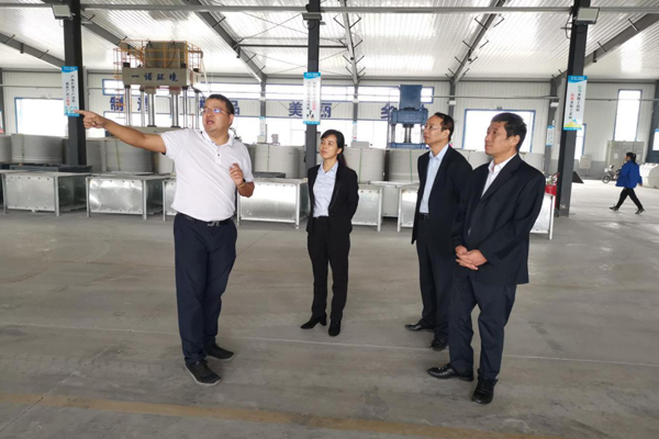 陜西航天建設集團有限公司總經理、黨委副書記謝明娟率隊赴遼寧一諾環保產業集團開展考察調研工作